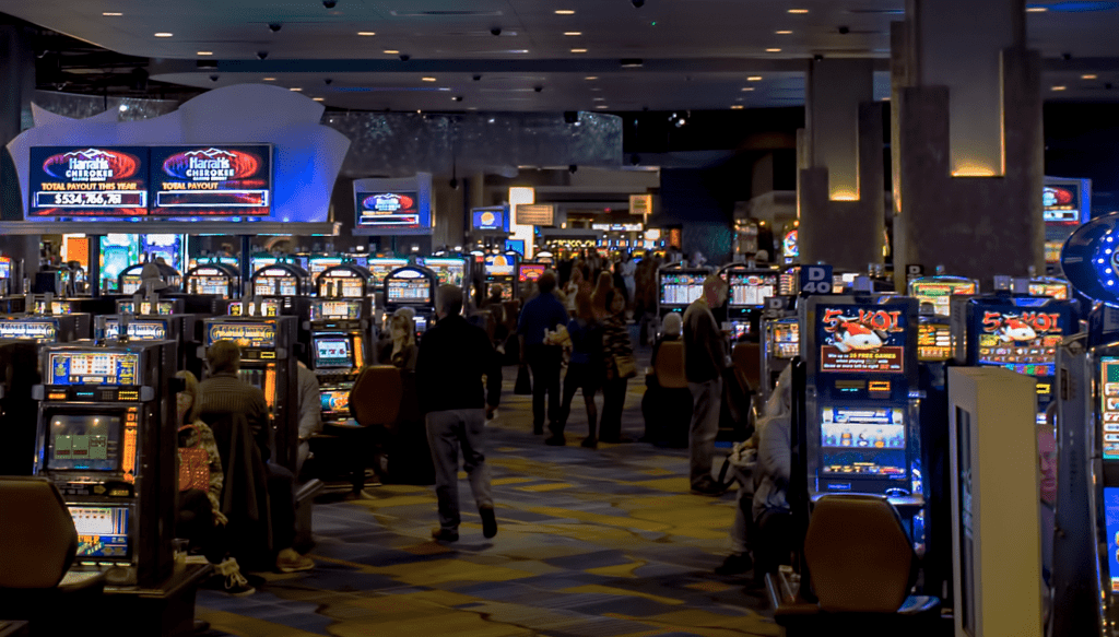 people gambling on slot machines at harrah's cherokee casino