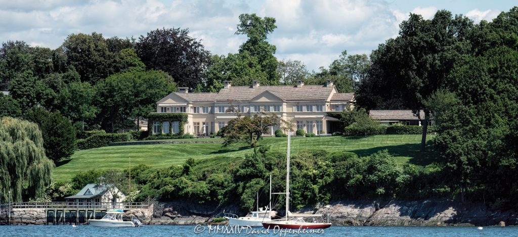 50 Field Point Circle, Belle Haven, Belle Haven Club, waterfront estate, waterfront, Greenwich, Belle Haven real estate, Belle Haven estate, lawn, dock, boats, 06830, chateau, Johnson J Paul, Johnson Paul, Edward Lampert, Edward Scott Lampert, Sears, Kmart, AutoZone, AutoNation, Sears Holdings, ESL Investments, Greenwich, Greenwich real estate, Fairfield County, Fairfield County real estate, Connecticut, luxury, Long Island Sound, estate, real estate, house, mansion, architecture, property, design, waterfront, shoreline, coast, United States, horizontal, color, 1-13439195601,