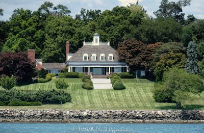70 Field Point Circle, Sue Ann Weinberg, Sue Weinberg, Jennifer Pritchard, lawn, Greenwich Harbor, Belle Haven, Belle Haven Club, waterfront estate, waterfront, Greenwich, Belle Haven real estate, Belle Haven estate, 06830, chateau, Greenwich, Greenwich real estate, Fairfield County, Fairfield County real estate, Connecticut, luxury, Long Island Sound, estate, GREEM:02B:1328, 02B:1328, real estate, house, mansion, architecture, property, design, waterfront, shoreline, coast, United States, horizontal, color, 1-13439195601,