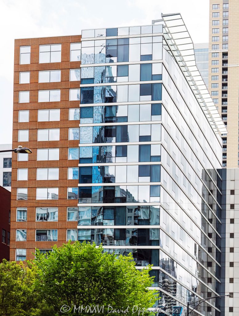 Aloft by Marriott Chicago Downtown River North Hotel