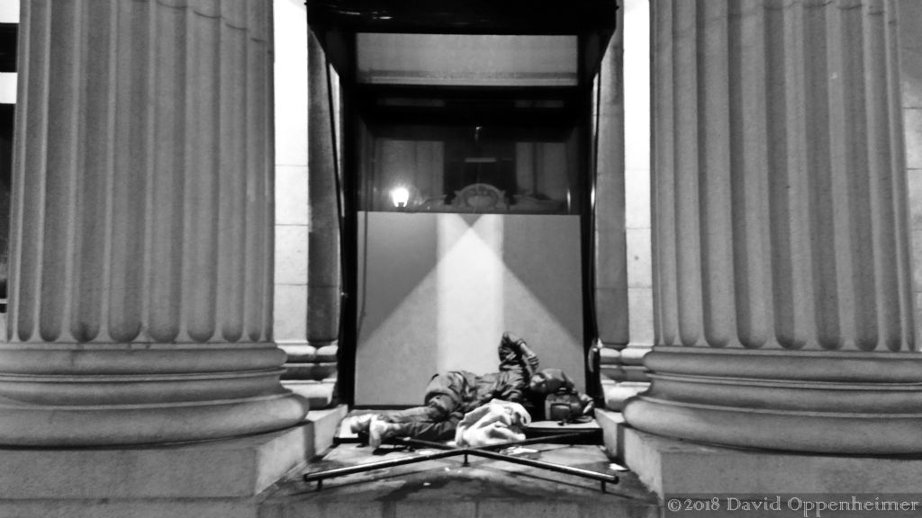 American_Dreaming_of_Success_20170810_220051607
