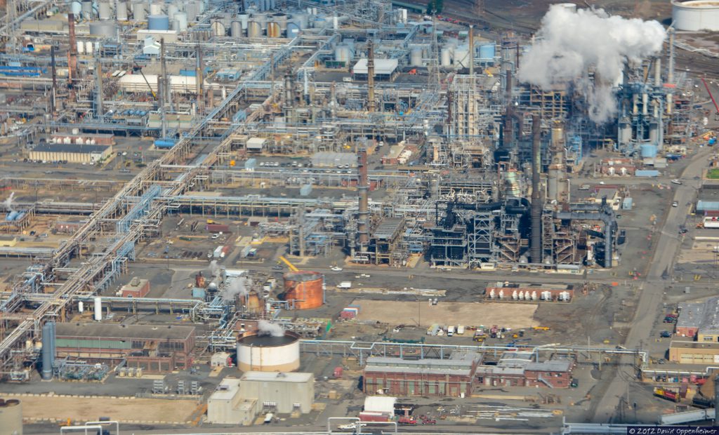 Bayway Refinery – Gas & Oil ConocoPhillips Refinery in Newark