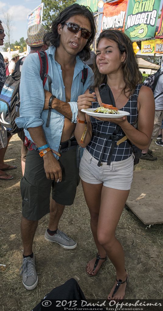 Bonnaroo Crowd Photos - Gator Nuggets