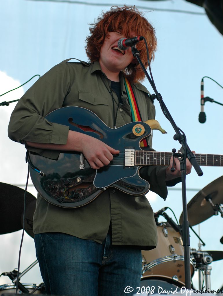 Brett Dennen Performing