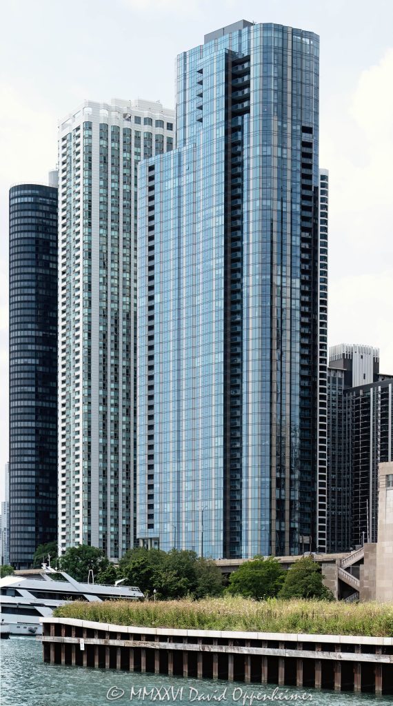Cirrus Condominiums on Harbor Drive Chicago Lakefront