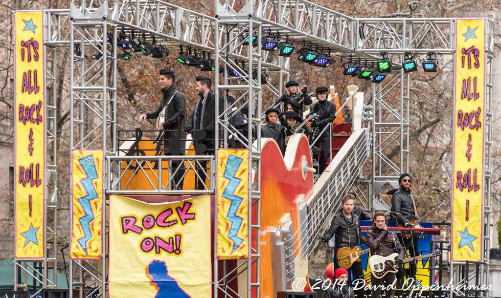 Dan and Shay on Gibson Guitar Float at Macy’s Thanksgiving Day Parade