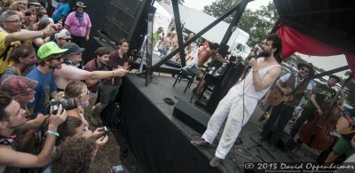 Edward Sharpe and the Magnetic Zeros Edward Sharpe and the Magnetic Zeros