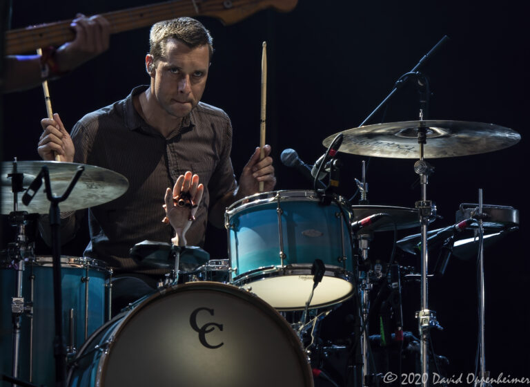 Joe Plummer drums