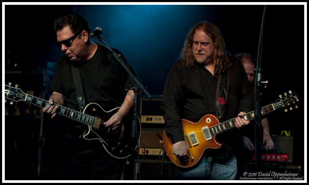 Cesar Rosas and Warren Haynes with Los Lobos