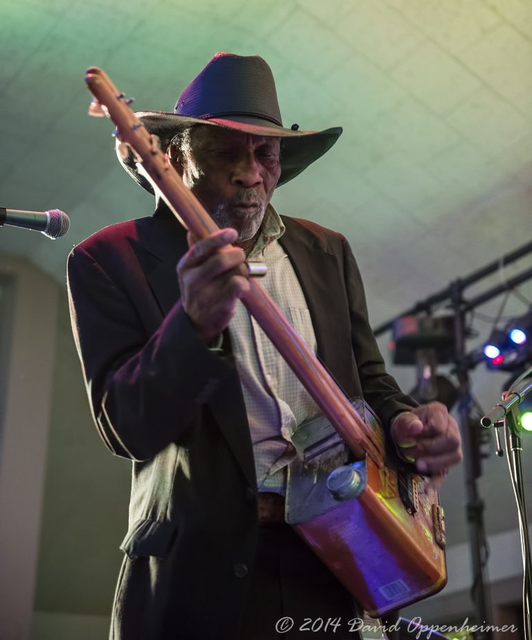 Mac Arnold