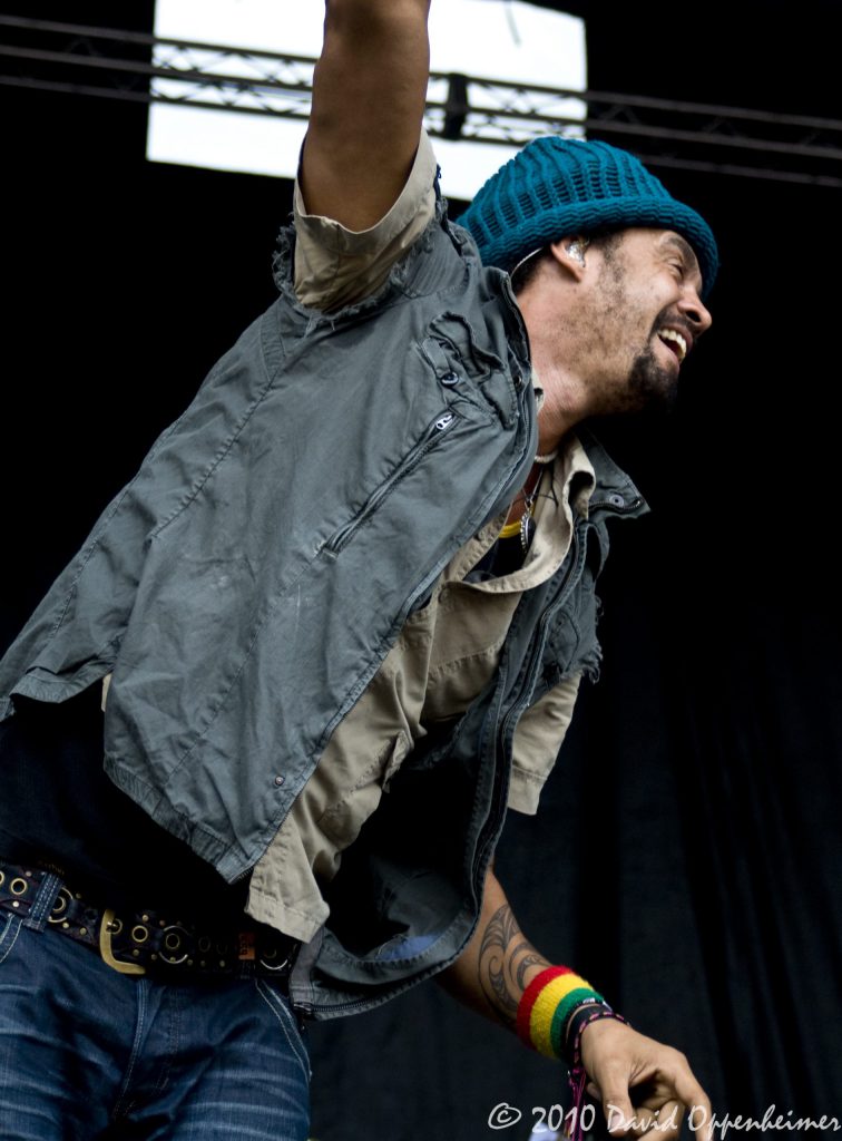 Michael Franti & Spearhead