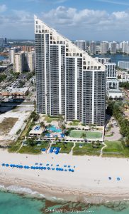 Pinnacle Condo on Sunny Isles Beach Aerial