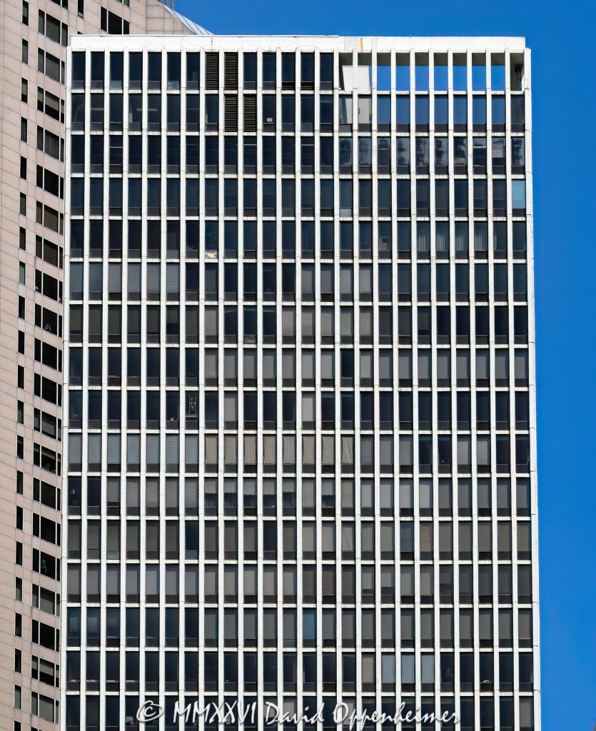 Plaza on DeWitt Condominiums in Chicago