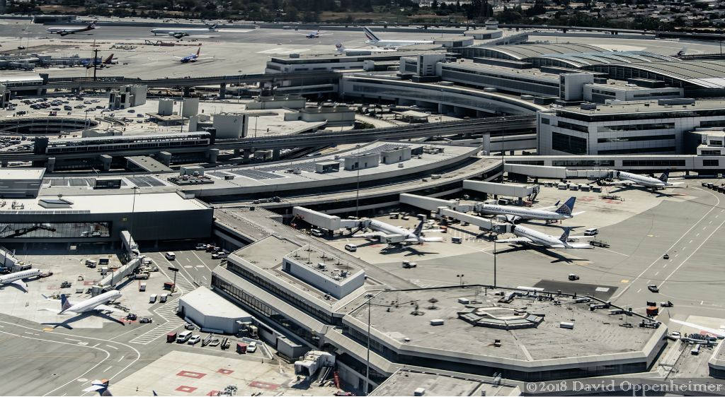 San_Francisco_Airport_874