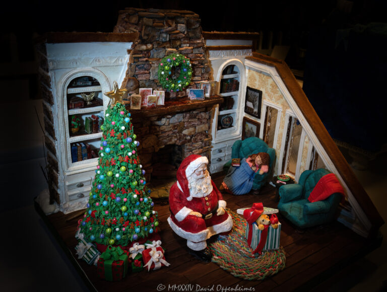 Santa Claus Christmas Tree Presents The Omni Grove Park Inn Gingerbread House
