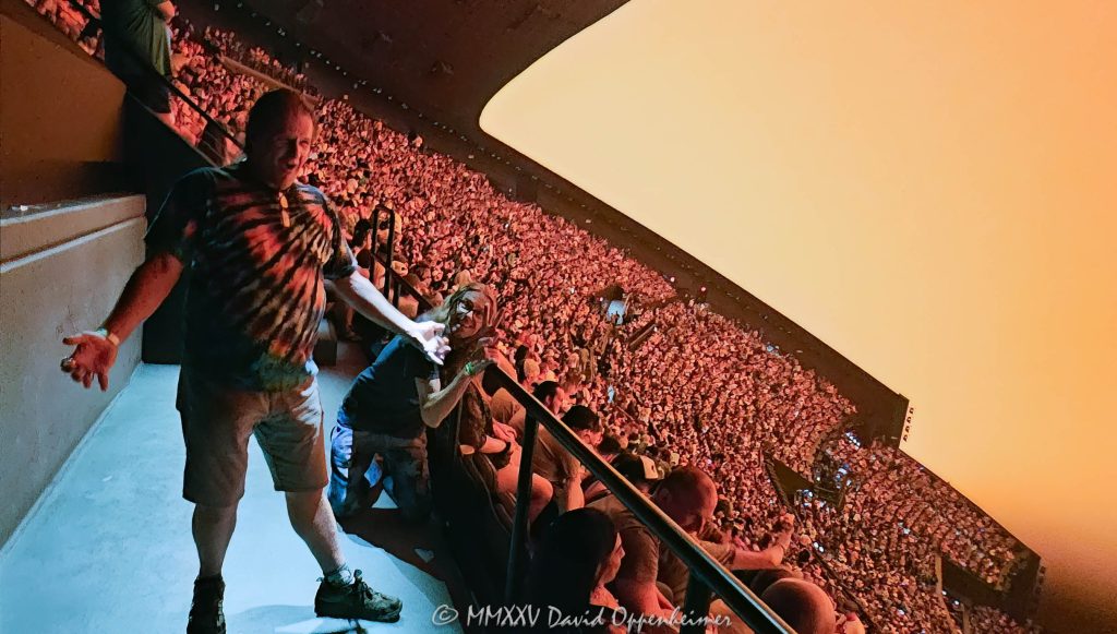 Crowd Inside Sphere Before Dead & Company Concert – Las Vegas Residency