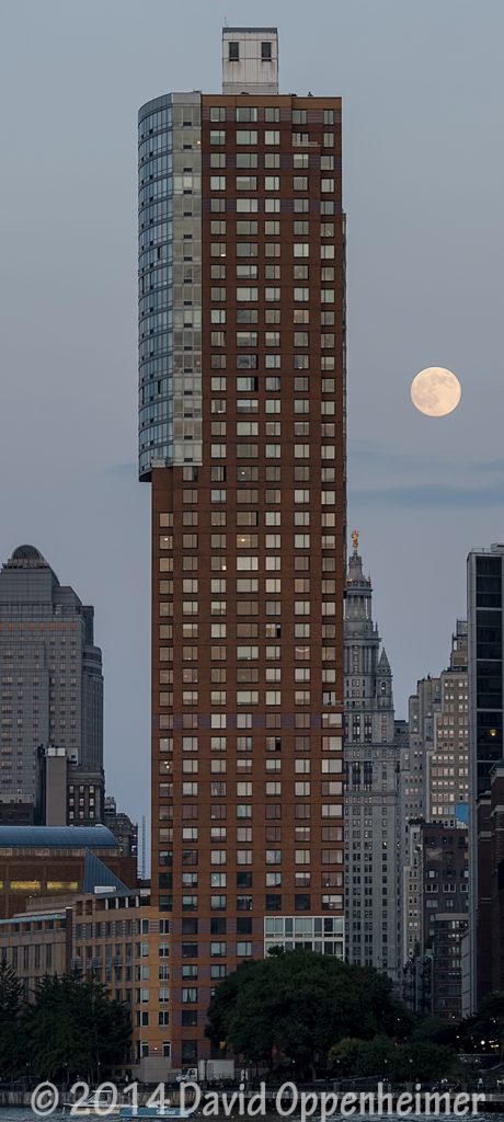 Tribeca Pointe 41 River Terrace Apartment Building in New York City