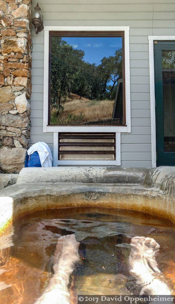 Vichy Springs Carbonated Hot Springs Tub